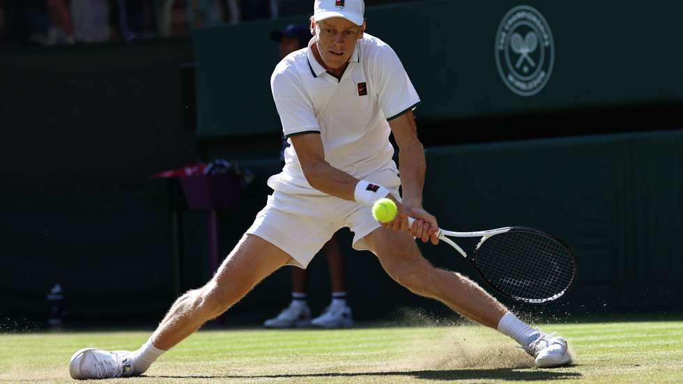 epa13083474 Jannik Sinner of Italy in action during his Men's Singles third round match against Jenson Brooksby of the USA at the Wimbledon Championships in London, Britain, 03 July 2026.  EPA/NEIL HALL