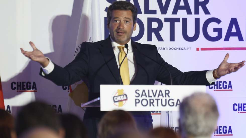 O presidente do partido Chega, André Ventura, discursa na rentrée da distrital de Lisboa do partido, em Frielas, Lores, 5 de setembro de 2026. MANUEL DE ALMEIDA/LUSA