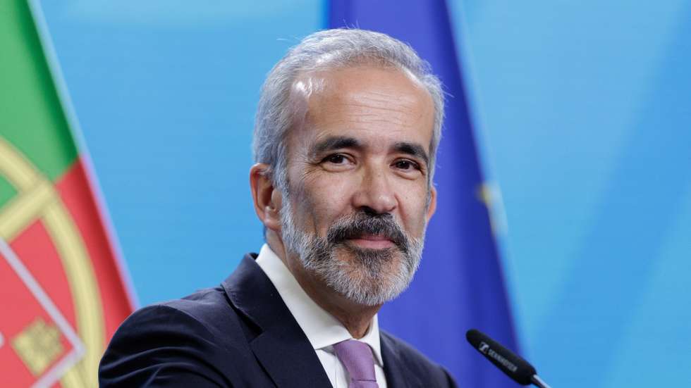 epa13309447 Portuguese Foreign Minister Paulo Rangel smiles during a joint press conference with his German counterpart at the German Foreign Ministry in Berlin, Germany, 16 October 2026. The foreign ministers met for bilateral talks ahead of their joint press appearance.  EPA/CHRISTOPH RUTENKOLK