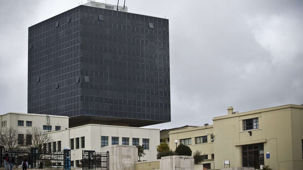 No caso de alunos mais carenciados, a frequência é gratuita já que o município de Oeiras comparticipa os custos, apoiando com 50%