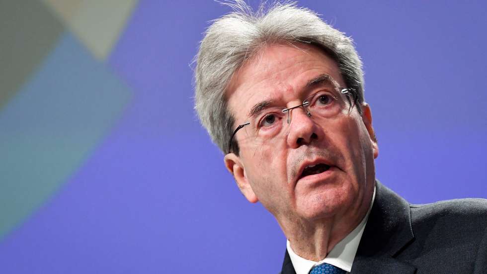 epa08433407 EU commissioner for Economy Paolo Gentiloni delivers a speech on European Semester 2020 at a joint press conference at European Union headquarters in Brussels, Belgium, 20 May 2020. The EU Semester is a framework for the coordination of economic policies of the European Union members.  EPA/JOHN THYS / POOL