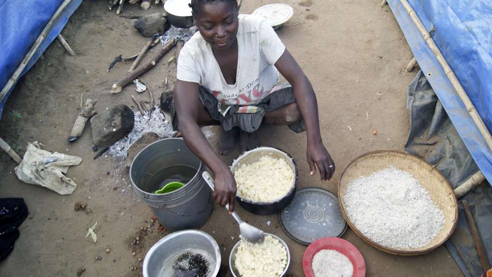 Província de Cabo Delgado. Campos de abrigo para deslocados de ataques no norte de Moçambique