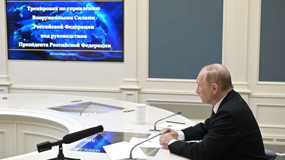 epa10266920 Russian President and Supreme Commander-in-Chief of the Russian Armed Forces Vladimir Putin attends a training to test the Russian strategic deterrence forces via a video link at the Kremlin in Moscow, Russia, 26 October 2022.  EPA/ALEXEI BABUSHKIN / KREMLIN POOL / SPUTNIK / POOL MANDATORY CREDIT