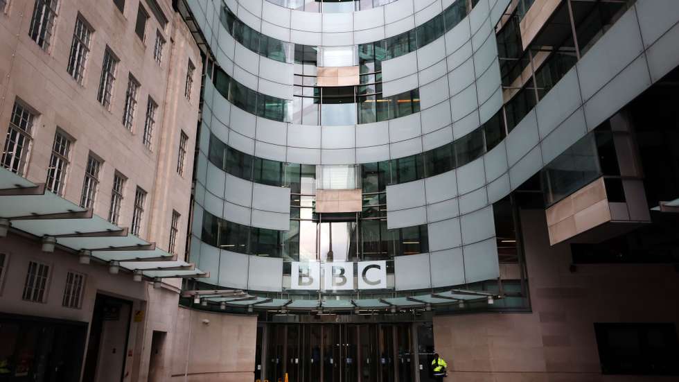 epa12529077 The BBC headquarters in London, Britain, 16 November 2025. US President Donald Trump has said that he still plans to sue the BBC despite an apology from the UK broadcaster. Trump wants to sue the BBC for over one billion USD over the editing of his speech on 06 January 2021 in a Panorama documentary.  EPA/ANDY RAIN