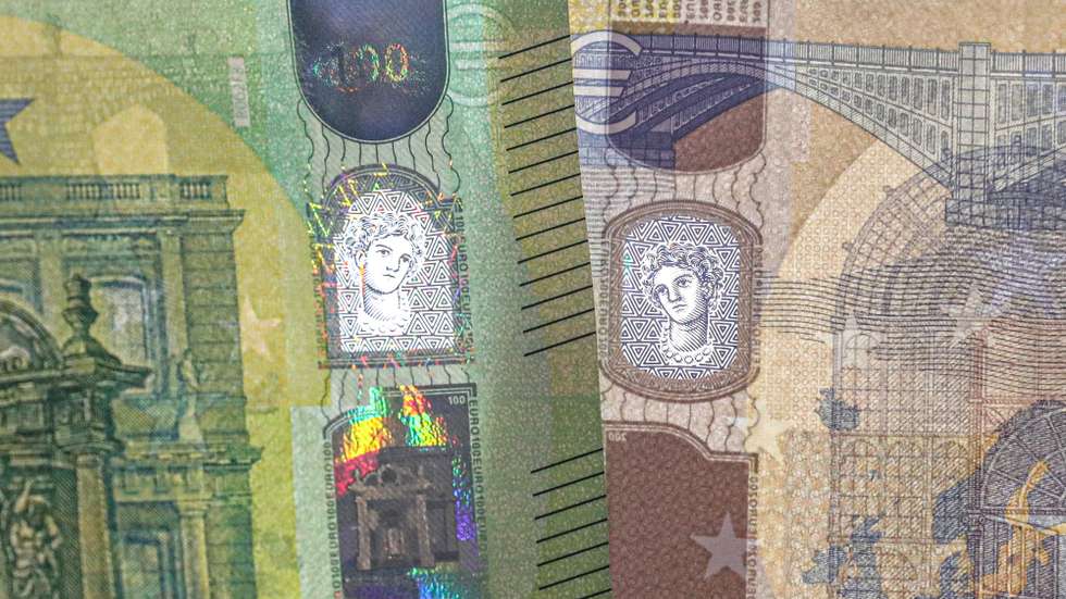 epa07589196 An image showing the new 100 euro and 200 euro banknotes with their security details visible during their presentation by the Deutsche Bundesbank, German central bank, in Frankfurt Main, Germany, 21 May 2019.  EPA/ARMANDO BABANI
