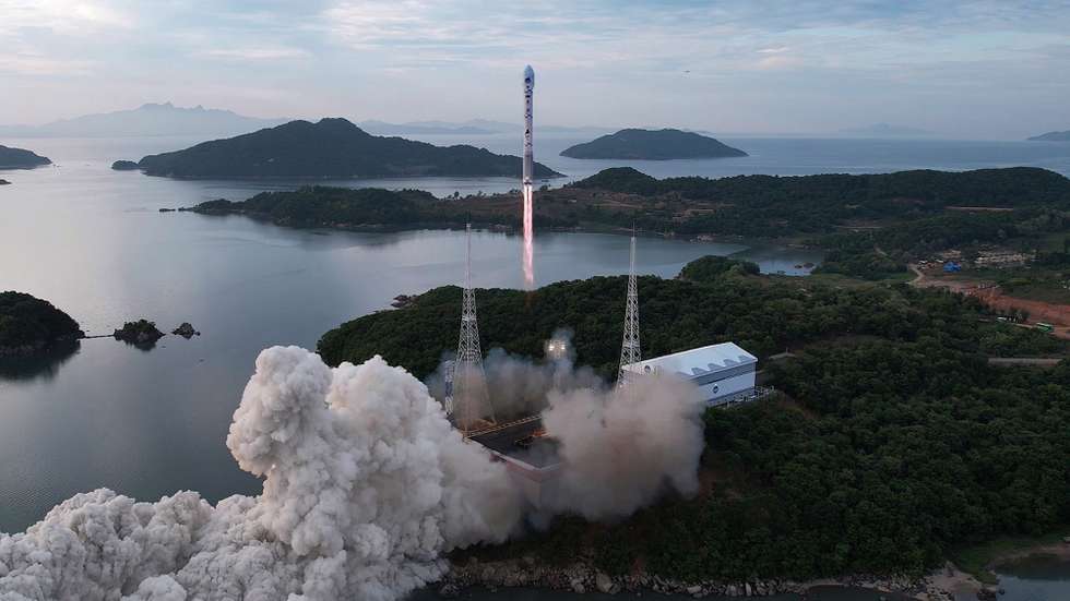 epa10666397 A photo released by the official North Korean Central News Agency (KCNA) shows the launch of a military reconnaissance satellite, 'Malligyong-1', mounted on a new-type carrier rocket, 'Chollima-1', at the Sohae Satellite Launching Ground in Cholsan County of North Pyongan Province, North Korea, 31 May 2023 (issued 01 June 2023). According to KCNA, the rocket 'Chollima-1' fell to the western coast of the Korean Peninsula after 'losing thrust due to the abnormal starting of the second-stage engine' in a flight stage separation.  EPA/KCNA   EDITORIAL USE ONLY
