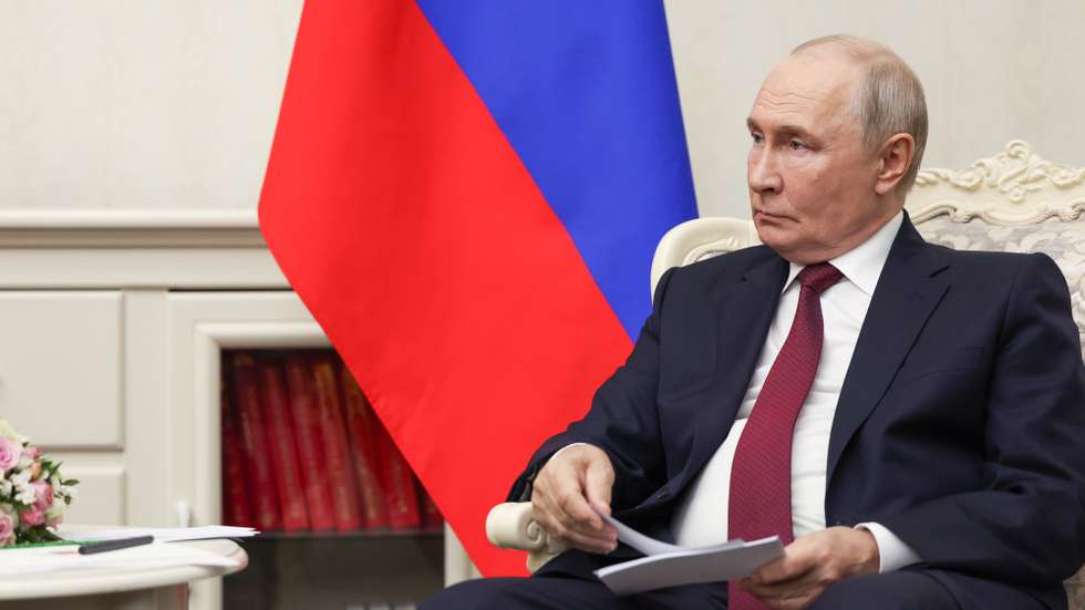 epa13204977 Russian President Vladimir Putin attends a meeting with Turkish President Erdogan on the sidelines of the Shanghai Cooperation Organization (SCO) summit in Bishkek, Kyrgyzstan, 01 September 2026. The SCO Summit 2026 is held on 31 August and 01 September.  EPA/VYACHESLAV PROKOFYEV / SPUTNIK / KREMLIN POOL MANDATORY CREDIT