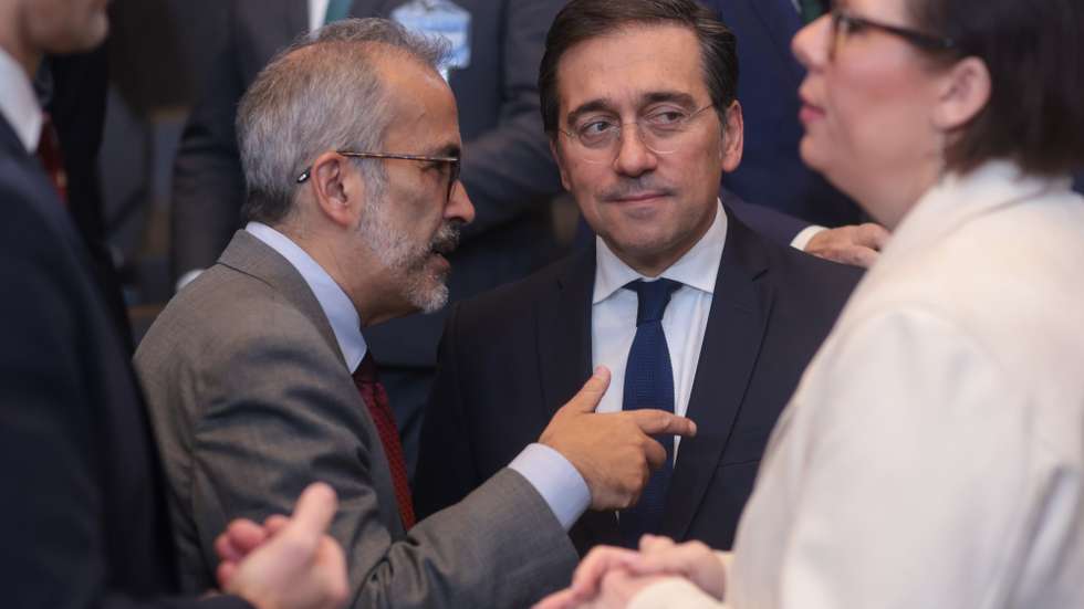 epa12566231 Foreign Minister of Portugal Paulo Rangel (L) and Spain's Minister of Foreign Affairs, European Union, and Cooperation, Jose Manuel Albares Bueno (C) attend the NATO Foreign Ministers Council at NATO Headquarters in Brussels, Belgium, 03 December 2025. Detailing the forthcoming meeting, the Secretary General explained that 'as we look ahead to the next NATO Summit in Ankara in July, Allies will address the evolving threats to our security. They will review the action taken to strengthen our deterrence and defence.'  EPA/OLIVIER HOSLET