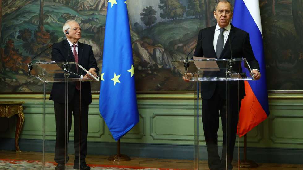 epa08988624 A handout photo made available by the press service of the Russian Foreign Affairs Ministry shows Russian Foreign Minister Sergei Lavrov (R) and High Representative of the EU for Foreign Affairs and Security Policy, Josep Borrell (L) during a joint news conference following their talks in Moscow, Russia, 05 February 2021. Josep Borrell is on a working visit to Moscow.  EPA/RUSSIAN FOREIGN AFFAIRS MINISTRY HANDOUT -- MANDATORY CREDIT -- HANDOUT EDITORIAL USE ONLY/NO SALES