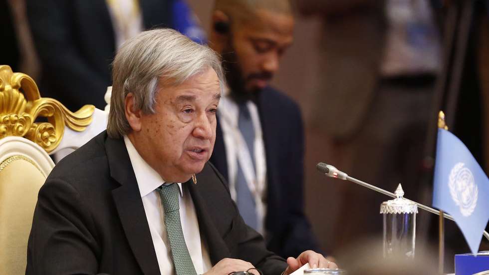 epa10299672 United Nations (UN) Secretary-General Antonio Guterres speaks during the 12th ASEAN – UN Summit, part of the 40th and 41st Association of Southeast Asian Nations (ASEAN) Summit and Related Summits in Phnom Penh, Cambodia, 11 November 2022. The summits run through 13 November.  EPA/KITH SEREY