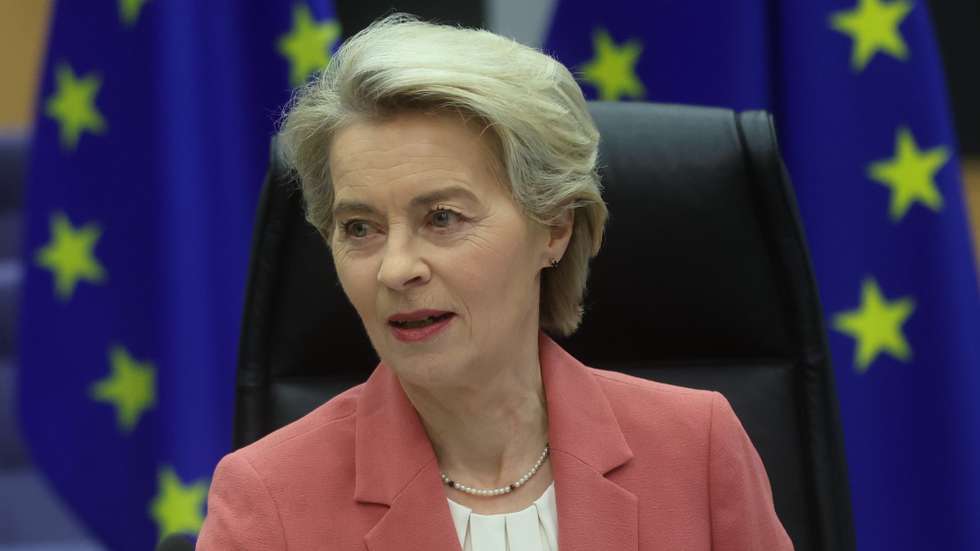 epa11859620 European Commission President Ursula von der Leyen at the start of the European Commission College meeting in Brussels, Belgium, 29 January 2025. Von der Leyen will present the European Competitiveness Compass today, with Commission Executive Vice President Stephane Sejourne, to safeguard and boost Europeâ€™s competitiveness.  EPA/OLIVIER HOSLET