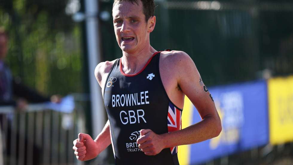 epa06941550 Alistair Brownlee of Britain in action during the running leg of the men's Triathlon race of the Glasgow 2018 European Triathlon Championships in Glasgow, Britain, 10 August 2018.  EPA/NEIL HALL