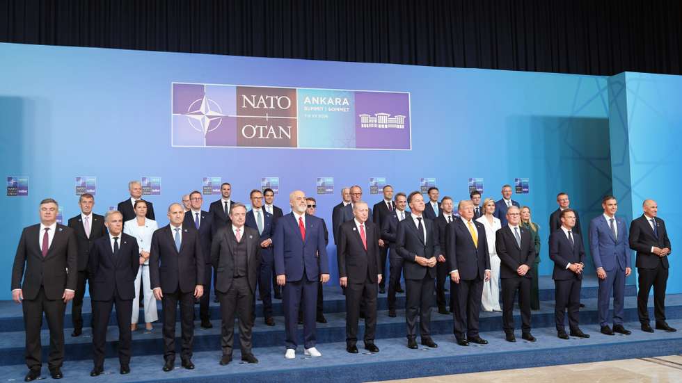 epa13097820 Turkish President Recep Tayyip Erdogan (C-L), NATO Secretary General Mark Rutte (C), and US President Donald Trump (C-R), along with world leaders, pose for a group photo during the 2026 NATO Summit in Ankara, Turkey, 08 July 2026. The NATO Summit takes place from 07-08 July.  EPA/GEORGI LICOVSKI