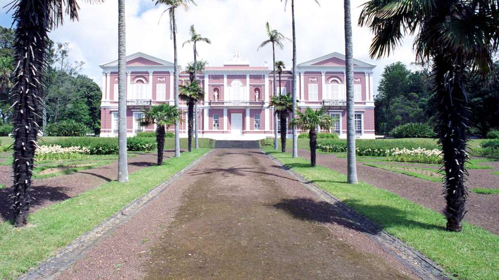 Palácio de Sant'Ana ou Palácio Jácome Correia, em Ponta Delgada a 18 de maio de 1990, sede do Governo Regional dos Açores.
