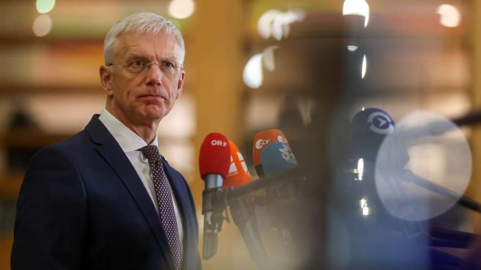 epa11095756 Latvian Foreign Minister Krisjanis Karins talks to the media during the European Foreign Ministers Council meeting in Brussels, Belgium, 22 January 2024. The Foreign Affairs Council will hold an exchange of views on the situation in the Middle East. The coucil will hold a meeting with the Israeli Foreign Minister of Foreign Affairs Israel Katz in the morning, the Secretary-General of the League of Arab States Ahmed Aboul Gheit and the Foreign Affairs Minister of the Palestinian National Authority Riyad al-Maliki in the afternoon.  EPA/OLIVIER HOSLET
