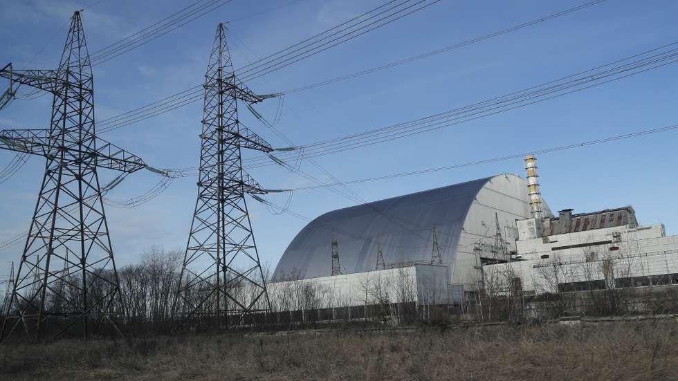 epa08192915 The new protective shelter over the remains of the nuclear reactor Unit 4 at the Chernobyl nuclear power plant, is seen in Chernobyl, Ukraine, 04 February 2020. Fifty former inhabitants of Prypyat met with fifty tourists from different countries on the central square of the city during celebration of the 50th birthday of a ghost-town Pripyat at Chernobyl Exclusion Zone. The city was founded on 04 February 1970 to serve the nearby Chernobyl Nuclear Power Plant. Some 47,000 people of the city of Prypyat were evacuated after the explosion on 26 April 1986. The explosion of Unit 4 of the Chernobyl nuclear power plant in the early hours of 26 April 1986 is still regarded as the biggest accident in the history of nuclear power generation.  EPA/SERGEY DOLZHENKO