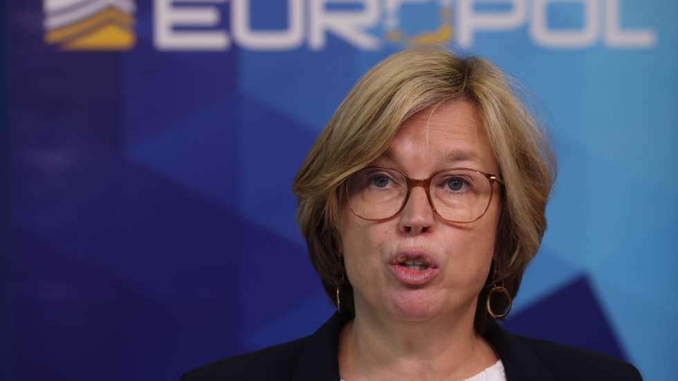 epa10854093 Executive Director of Europol Catherine De Bolle gives a press conference to present the first flagship report of the European Financial and Economic Crime Center in Brussels, Belgium, 11 September 2023.  EPA/OLIVIER HOSLET