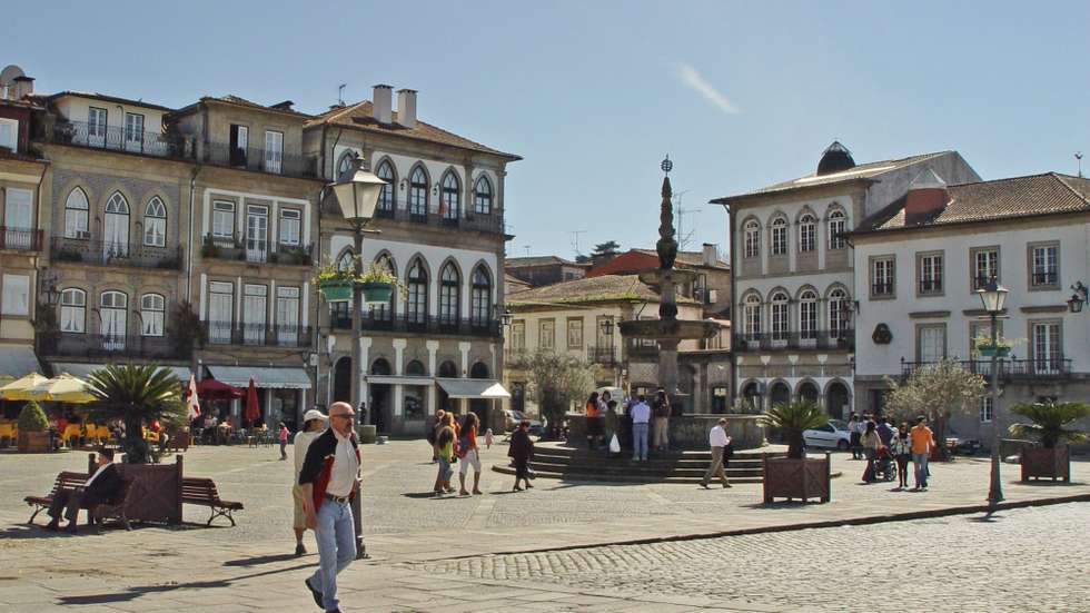 Ponte de Lima é conhecida como a vila mais antiga de Portugal