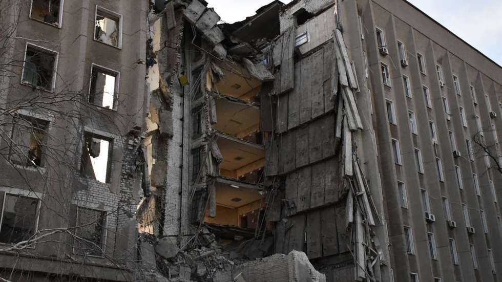 epa09857501 A handout photo released by the press service of the State Emergency Service of Ukraine shows a damaged building of the regional state administration in Mykolaiv, Ukraine, 29 March 2022. Ukrainian emergency services said that a building of the regional state administration in Mykolaiv was hit by shelling on 29 March. At least seven people were killed and some 22 others were injured, the State Emergency Service of Ukraine reported.  EPA/STATE EMERGENCY SERVICE UKRAINE HANDOUT -- BEST QUALITY AVAILABLE -- MANDATORY CREDIT: STATE EMERGENCY SERVICE OF UKRAINE -- HANDOUT EDITORIAL USE ONLY/NO SALES