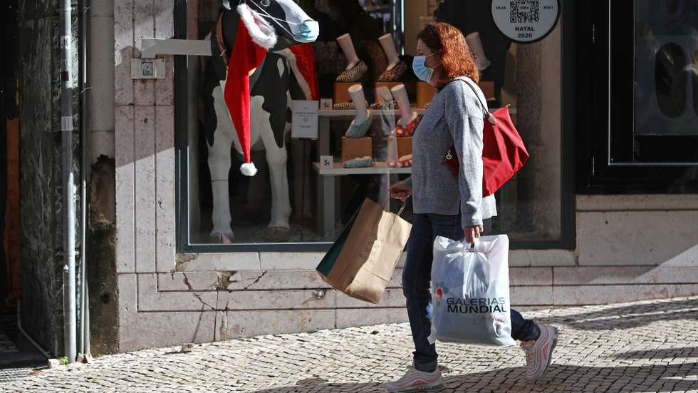 Compras de Natal na baixa de Lisboa
