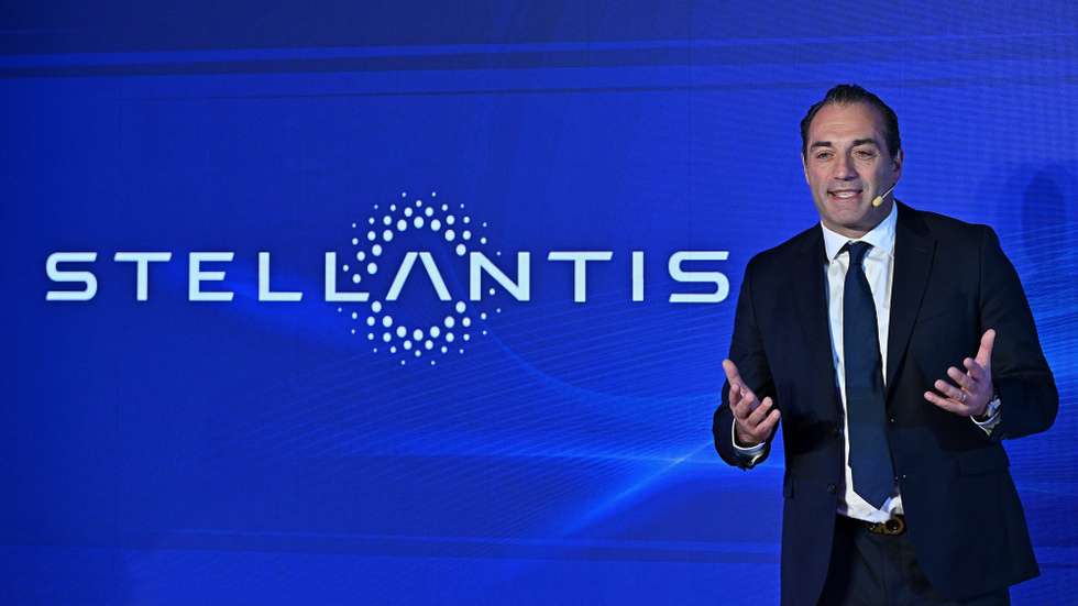 epa12547940 Stellantis CEO Antonio Filosa speaks at a press conference following the inauguration of the new Fiat 500 Hybrid at the Mirafiori plant in Turin, Italy, 25 November 2025.  EPA/ALESSANDRO DI MARCO