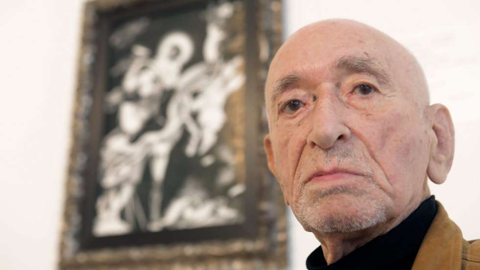 Cruzeiro Seixas tinha ido viver para a Casa do Artista, em Lisboa, para poder ter permanentemente pessoas que cuidassem dele