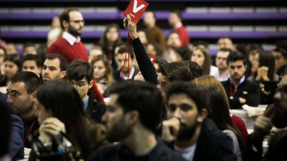 "A extrema-direita nunca nos ditará a ação", prometeu ainda o novo líder da Juventude Socialista