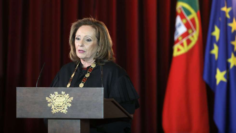O sindicato lança ainda várias críticas à liderança de Lucília Gago