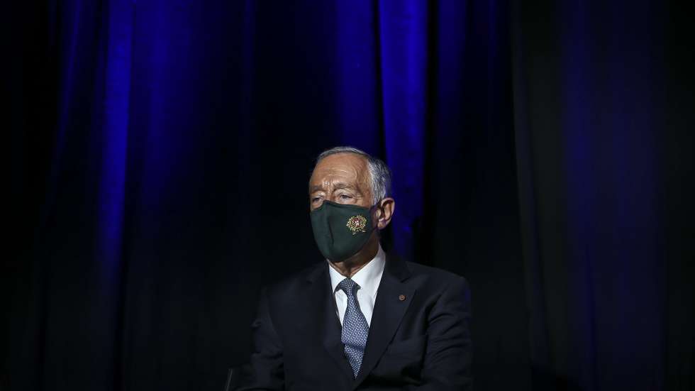 Presidente da República, Marcelo Rebelo de Sousa, durante a Cerimónia comemorativa do 48.º aniversário do ISCTE - Instituto Universitário de Lisboa e de atribuição de Doutoramentos “honoris causa” a José Pacheco Pereira, António Correia de Campos e Nuno Portas, em Lisboa 16 de dezembro de 2020. RODRIGO ANTUNES/LUSA