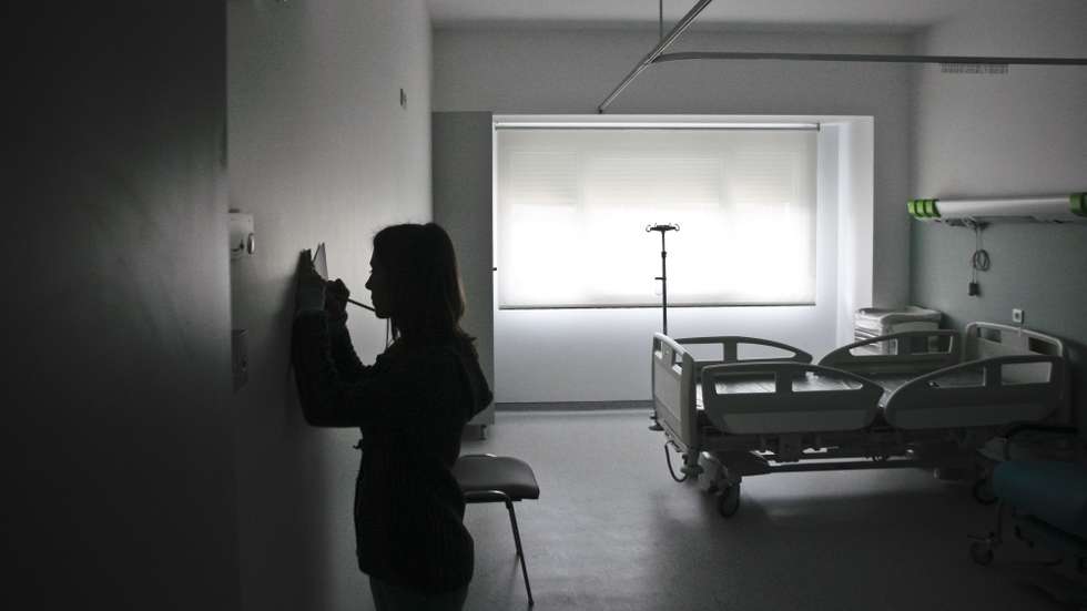 A 6 de dezembro, no hospital dos Marmeleiros foi identificado um doente que testou positivo para a Covid-19, tendo sido colocado em prática um plano de testagem "apertado"