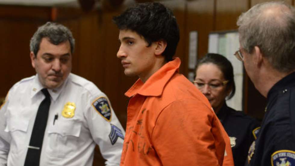 Renato Seabra foi condenado a uma pena de 25 anos a prisão perpétua pelo homicídio de Carlos Castro, em janeiro de 2011, em Nova Iorque
