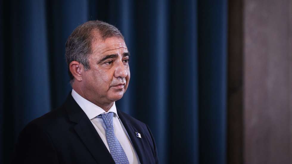 O Presidente do Governo Regional dos Açores José Manuel Bolieiro , usa da palavra durante a assinatura do contrato de financiamento dos investimentos previstos no PRR para a Região Autónoma dos Açores, no Palácio da Ajuda, em Lisboa, 02 de setembro de 2021. RODRIGO ANTUNES/LUSA