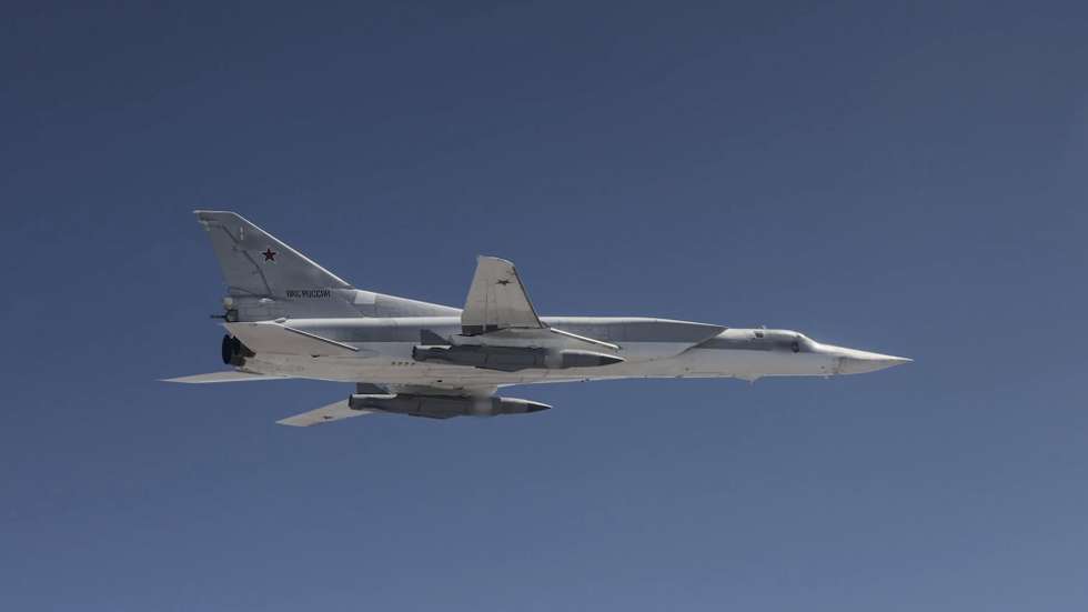 epa11403924 A still image taken from a handout video made available by the Russian Defence Ministry press-service shows a Russian MiG-31 fighter jet carrying a 'Kinzhal' hypersonic missile taking part in the second stage of tactical nuclear drills of Russian and Belarus armed forces at an undisclosed location, 11 June 2024. In accordance with the decision of the President of the Russian Federation, the second stage of the exercise of non-strategic nuclear forces has begun. The exercises are aimed at maintaining the readiness of personnel and equipment of units for the combat use of non-strategic nuclear weapons of Russia and Belarus, the Russian Ministry of Defense said.  EPA/RUSSIAN DEFENCE MINISTRY PRESS SERVICE HANDOUT -- MANDATORY CREDIT -- BEST QUALITY AVAILABLE -- HANDOUT EDITORIAL USE ONLY/NO SALES HANDOUT EDITORIAL USE ONLY/NO SALES