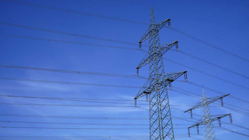 epa10238598 Electric Power lines stand near Phillipsburg, Germany, 12 October 2022. EU ministers are expected to meet in the Czech capital Prague on 12 October, to discuss actions to tackle high energy prices as the block progresses in diversifying away from dependency from Russia's fossil fuels and turning towards other suppliers. The topics of the meeting will include hydrogen, energy preparedness for the upcoming winter as well as a possible revision of the electricity market.  EPA/RONALD WITTEK