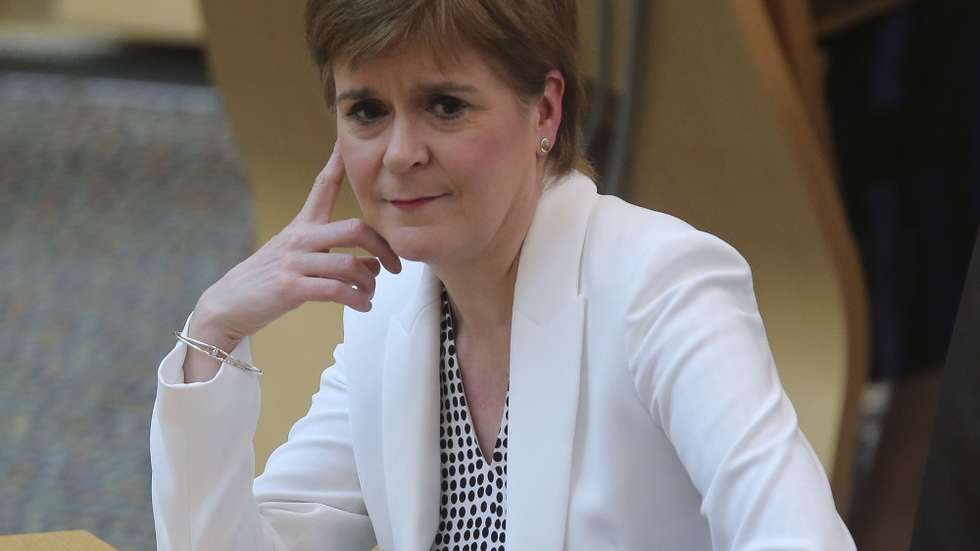 epa08494300 Nicola Sturgeon MSP First Minister of Scotland during a special coronavirus Covid-19 social distancing press conference at the Scottish Parliament Holyrood Edinburgh, in Edinburgh, Scotland, Britain, 18 June 2020. Reports on 18 June 2020 state in a bid to aid the UK economy after the coronavirus crisis, the Bank of England has decided to leave the interest rates unchanged and to expand its bond-buying programme by adding another 100 billion pounds.  EPA/FRASER BREMNER / SCOTTISH DAILY MAIL / POOL / POOL