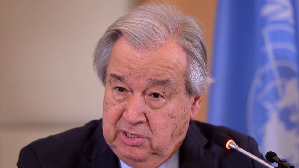 epa11834307 Secretary-General of the United Nations Antonio Guterres speaks during a press conference in Beirut, Lebanon, 18 January 2025. Antonio Guterres arrived in Beirut on 17 January for a two-day visit to meet with Lebanese officials.  EPA/WAEL HAMZEH