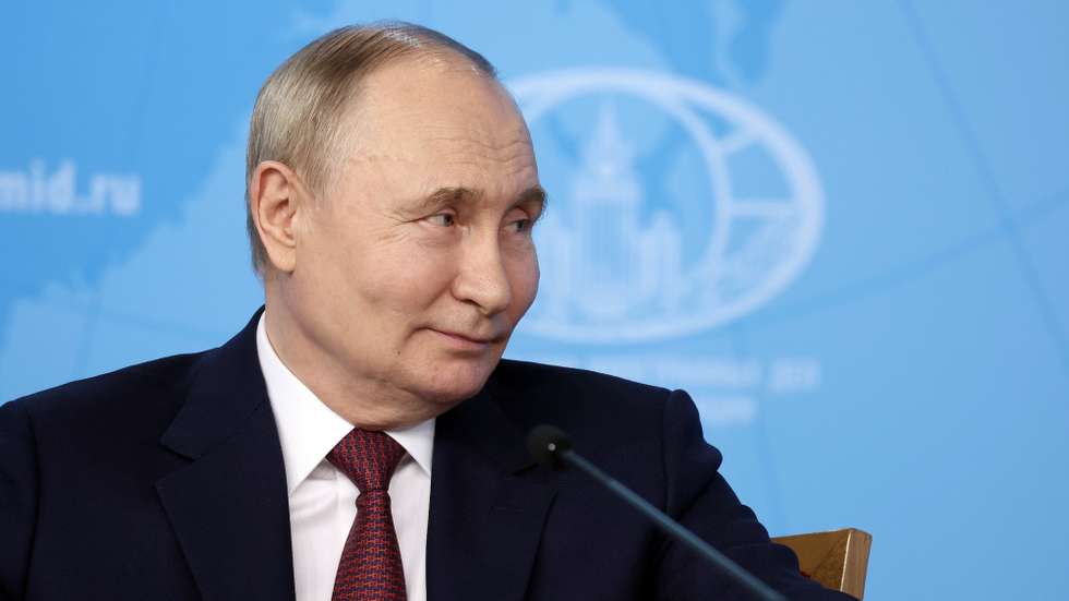 epa11409419 Russian President Vladimir Putin holds a meeting with the leadership of the Russian Foreign Ministry in Moscow, Russia, 14 June 2024. 'Ukrainian troops must be completely withdrawn from the DPR, LPR, Kherson and Zaporizhia regions. From their entire territory, their administrative borders at the time of their entry into the Russian Federation. As soon as Kiev announces this and gives a promise not to join NATO, we will immediately ensure the safe withdrawal of Ukrainian troops and begin the negotiation process', Putin said at the meeting.  EPA/VALERIY SHARIFULIN/SPUTNIK/KREMLIN POOL / POOL MANDATORY CREDIT