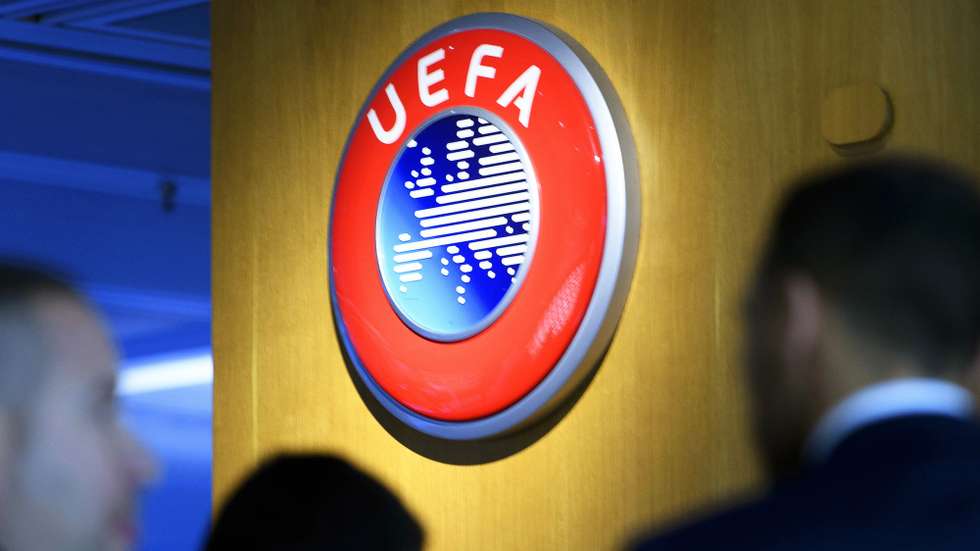 epa09143821 (FILE) - The UEFA logo on display after the meeting of the UEFA Executive Committee at the UEFA headquarters in Nyon, Switzerland, 07 December 2017 (re-issued on 18 April 2020). The UEFA released a statement on 18 April 2021 condemning a proposal to form a breakaway European super league after learning that a few English, Spanish and Italian clubs are planning to announce the creation of such a league.  EPA/LAURENT GILLIERON *** Local Caption *** 55997737