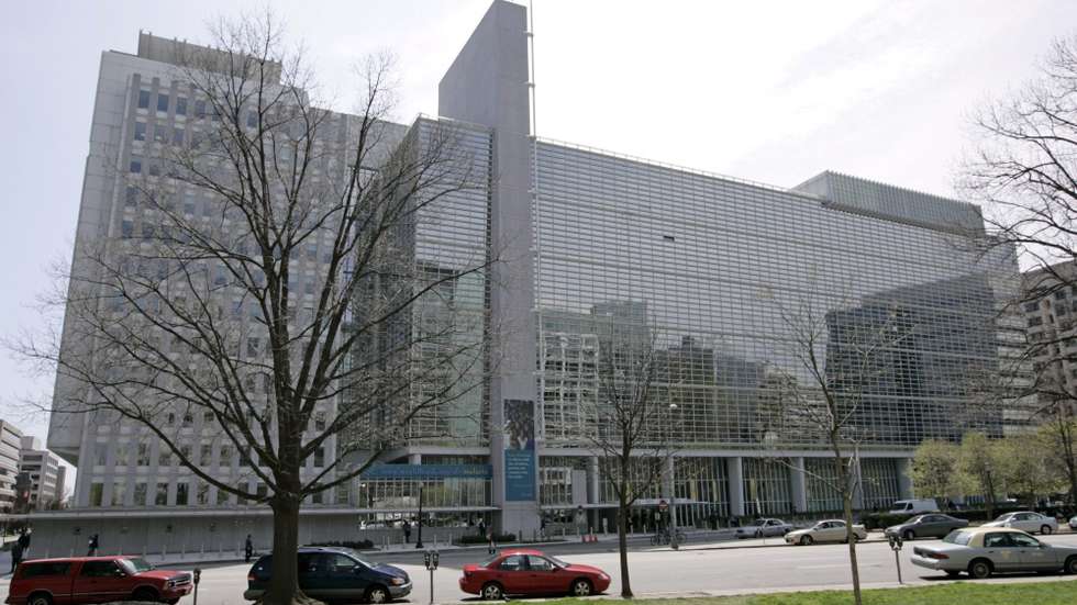Banco Mundial antecipa preços das matérias-primas no nível mais baixo em seis anos