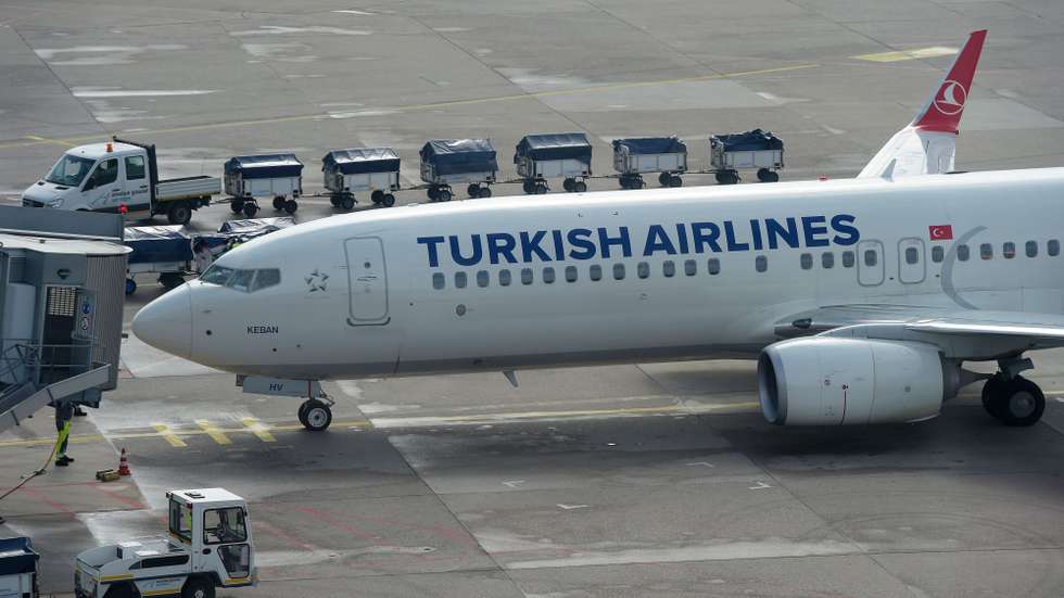 O comandante sentiu-se mal a bordo do Airbus A350 e, apesar dos esforços da tripulação para o socorrer, acabou por não sobreviver