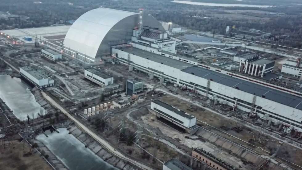 epa09863312 (FILE) - A still image taken from a handout file video made available by the Russian Defence ministry press-service on 07 March 2022 shows a general view of the Chernobyl Nuclear Power Plant (NPP) in Pripyat, Ukraine (reissued 01 April 2022). According to a statement on the situation in Ukraine by the International Atomic Energy Agency (IAEA) Director General on 31 March, Ukraine informed the IAEA that Russian forces that seized control of the Chernobyl Nuclear Power Plant (NPP) since 24 February 'had, in writing, transferred control of the NPP to Ukrainian personnel and moved two convoys of troops towards Belarus'.  EPA/RUSSIAN DEFENCE MINISTRY PRESS SERVICE HANDOUT -- BEST QUALITY AVAILABLE -- MANDATORY CREDIT: RUSSIAN DEFENCE MINISTRY PRESS SERVICE -- HANDOUT EDITORIAL USE ONLY/NO SALES