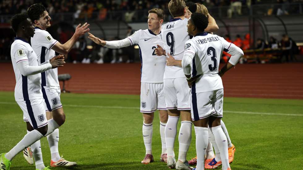 epa12454003 Players of England celebrate a goal during the 2026 FIFA World Cup European Qualifiers soccer match between Latvia and England in Riga, Latvia, 14 October 2025.  EPA/TOMS KALNINS