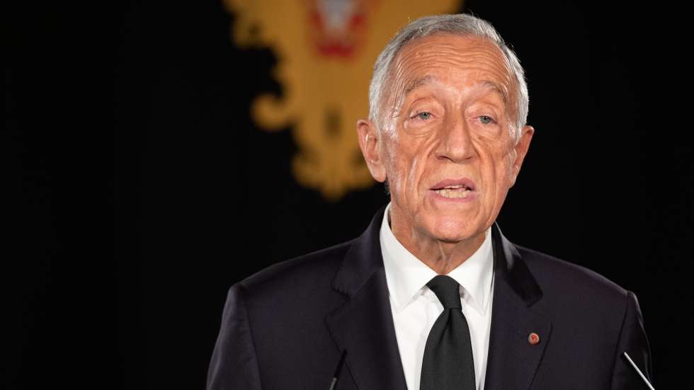 O Presidente da República, Marcelo Rebelo de Sousa, durante a comunicação ao país a partir do Palácio de Belém sobre a renovação do estado de emergência em Portugal por mais 15 dias, até às 23:59 de 23 de dezembro, para permitir medidas de contenção da epidemia de covid-19, Lisboa, 04 de dezembro de 2020. O atual estado de emergência teve início no dia 24 de novembro e termina às 23:59 da próxima terça-feira, 08 de dezembro. Esta renovação tem efeitos a partir das 00:00 de terça-feira, 24 de novembro. RUI OCHOA/PRESIDÊNCIA DA REPÚBLICA/LUSA