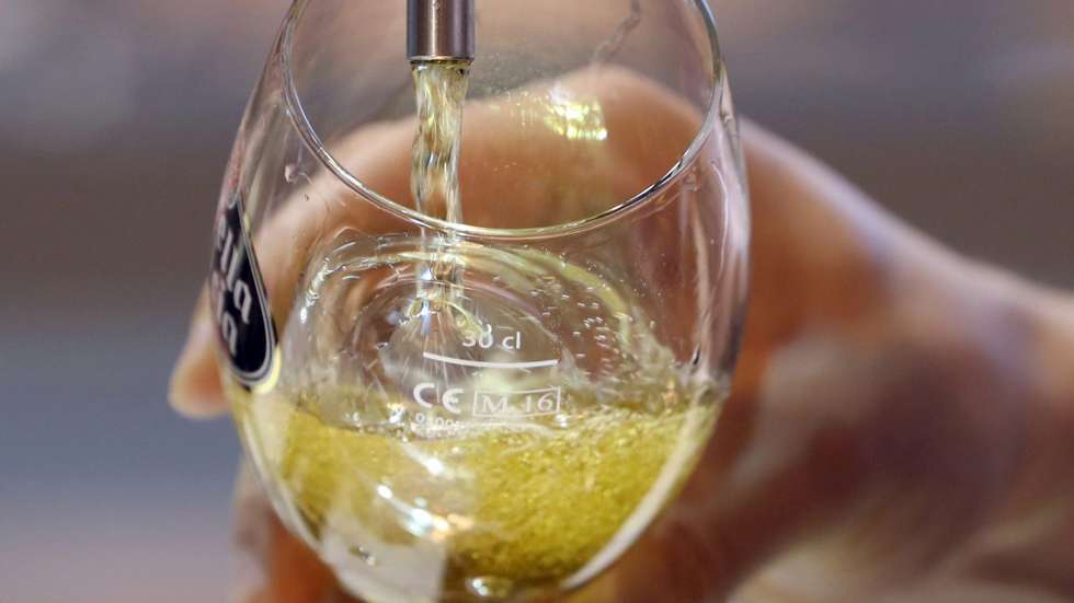 A balança comercial representou um saldo positivo de 16,6 mil milhões de dólares