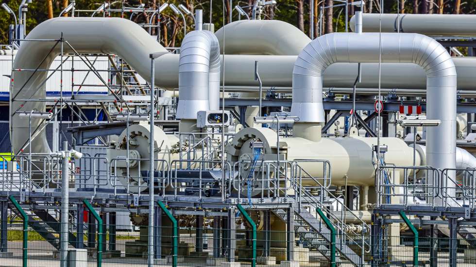epa10167244 Pipes at the landfall facilities of the 'Nord Stream 2' gas pipeline in Lubmin, Germany, 07 September 2022. Gas supplies are being used by Russia to exert pressure on European nations in response to sanctions imposed after it invaded Ukraine. Gazprom, the Russian state-controlled gas company, closed the Nord Stream 1 pipeline from Russia to Germany.  EPA/HANNIBAL HANSCHKE