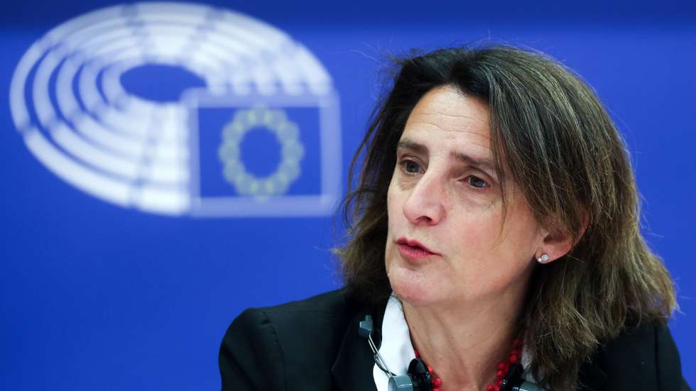 epa12017181 Executive Vice-President of the European Commission for Clean, Just and Competitive Transition and Commissioner for Competitiveness, Teresa Ribera, attends a hearing by the Committee on Economic and Monetary Affairs (ECON) of the European Parliament in Brussels, Belgium, 08 April 2025.  EPA/OLIVIER HOSLET