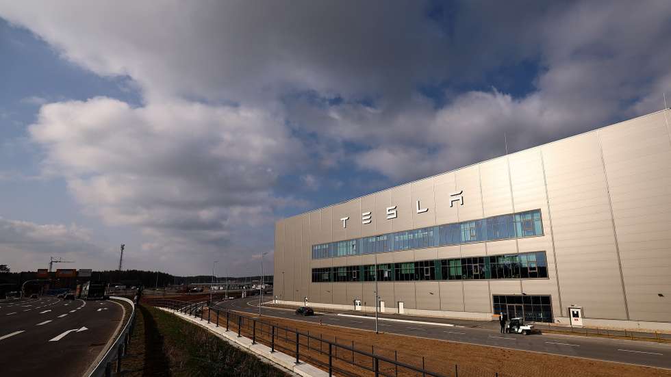 epa11199730 A View of the Tesla Gigafactory in Gruenheide near Berlin, Germany, 05 March 2024. Tesla confirms that production at the Tesla Gigafactory in Gruenheide has been stopped due to a blackout. Brandenburg's Interior Minister Michael Stuebgen announced that, according to initial findings, 'unknown perpetrators had set fire to a high-voltage pylon'. The fire had damaged the high-voltage line to such an extent that the power supply to the neighbouring villages and the Tesla plant had failed.  EPA/FILIP SINGER