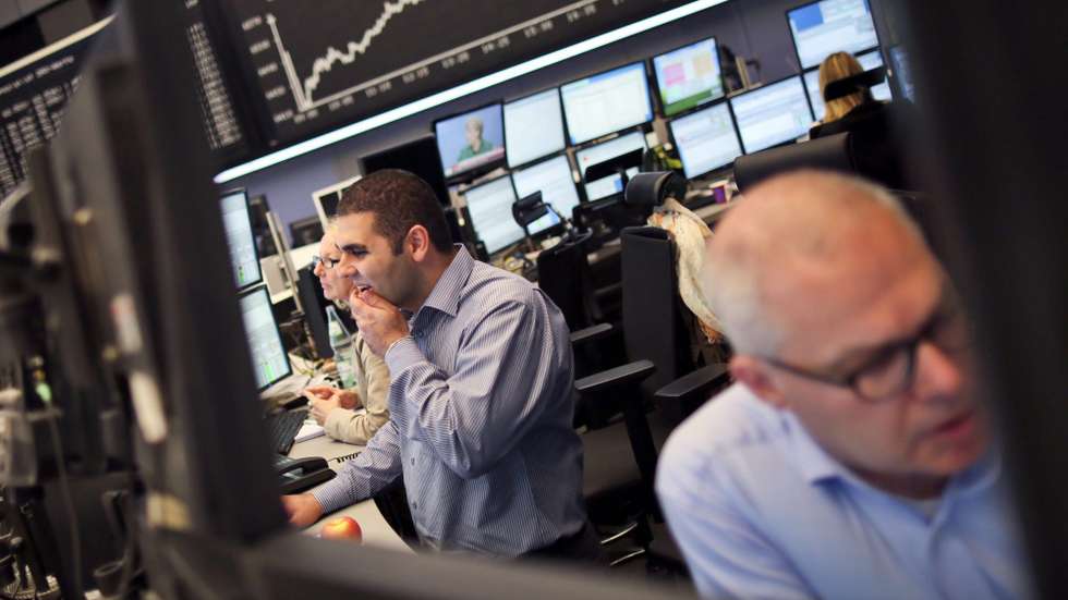Depois de abrir a descer, a Bolsa de Lisboa mantinha a tendência e às 8h40 o principal índice, o PSI, baixava 1,50% para 5.638,18 pontos
