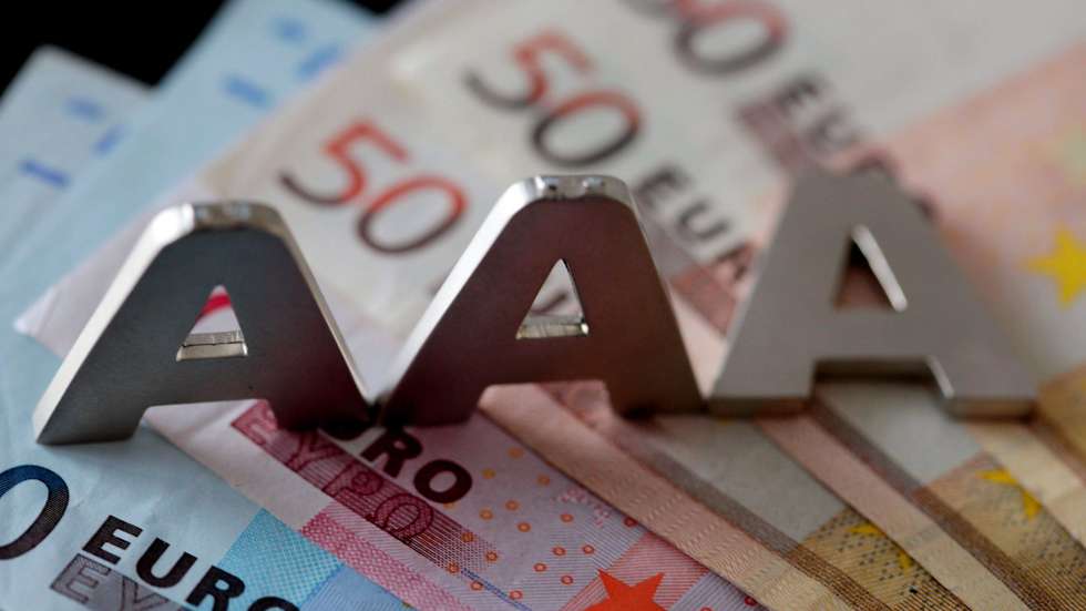 Economia, Negócios e Finanças, Serviços financeiros, banca, rating