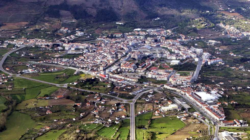 Vista aérea da cidade do Fundão, 09 de abril de 2016. ANTÓNIO JOSÉ/LUSA